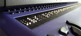 Braille display thumb