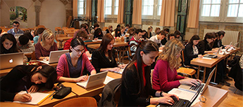 Salle multifonctions thumb